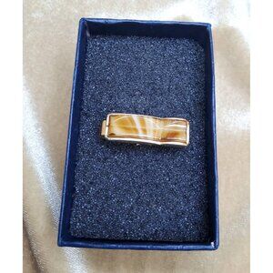 Vintage Sarah Coventry mens Tie Clip Gold Tone featuring striped carmel lucite,